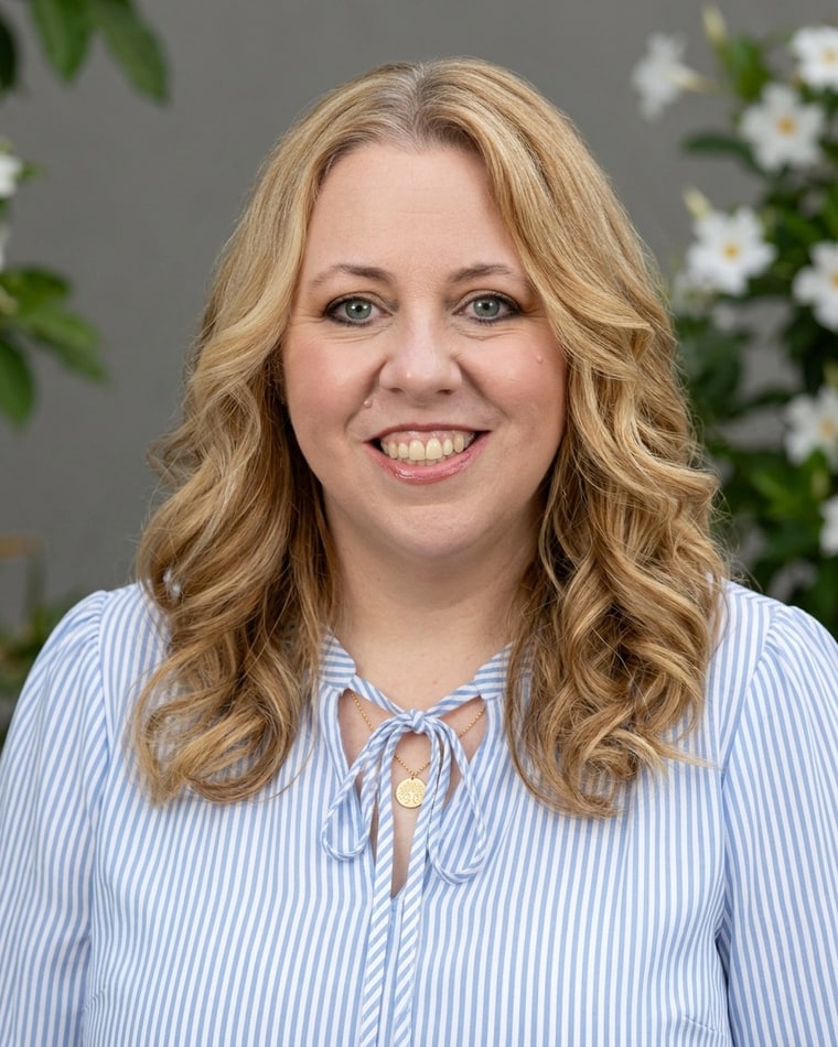 Jennifer Howe